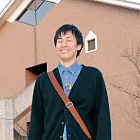 岡本 健太郎さん写真