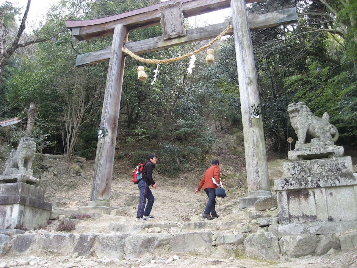 繖山望湖神社